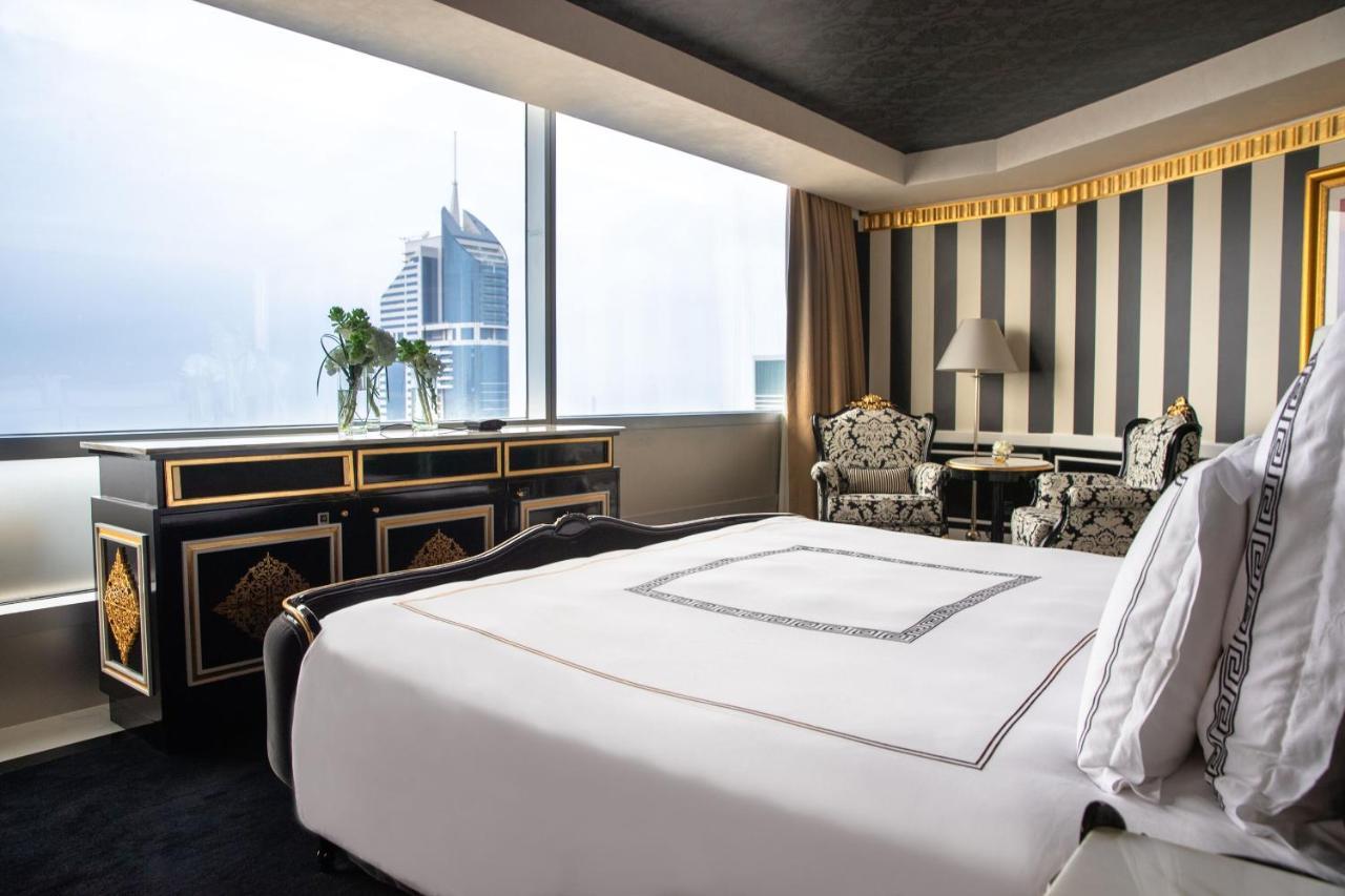 Presidential Suite Panoramic Skyline Views Airport Transfers Direct Connectivity to Museum of The Future Complimentary Signature Afternoon Tea Evening Sundowners Soft Refreshments Canapes