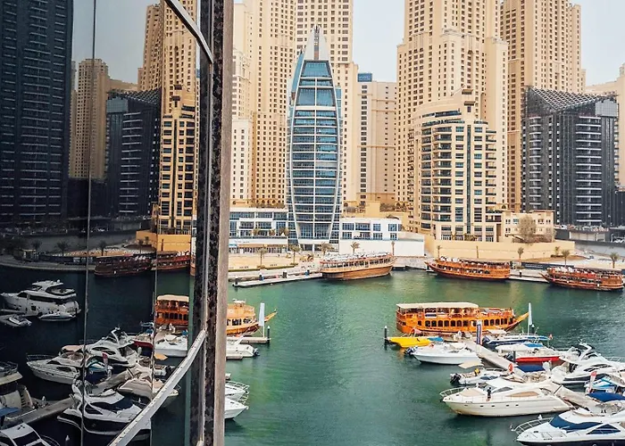 Signature Apartments And SpaSpa Hotel